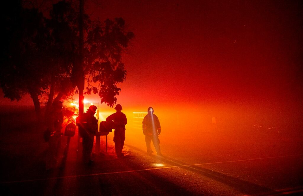 LNU Lightning Complex Fire Explodes In Size; Evacuations Ordered In Vacaville, Fairfield Outskirts – CBS Sacramento