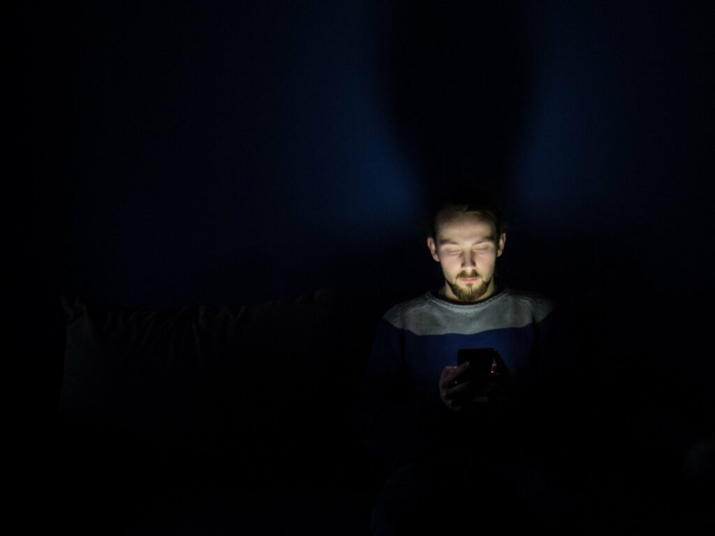 Study: Sperm quality worse in men who use smartphones, tablets late at night