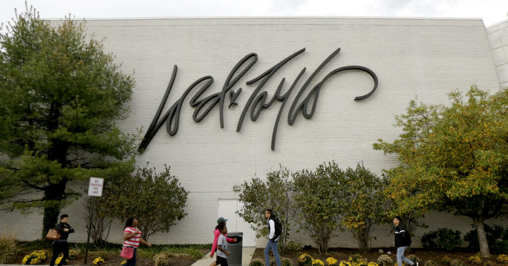 Lord & Taylor goes out of business, ending a nearly 200-year-old legacy