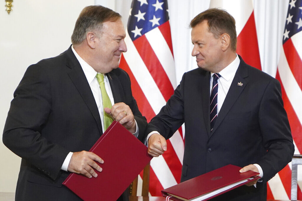 U.S., Poland sign defense cooperation deal