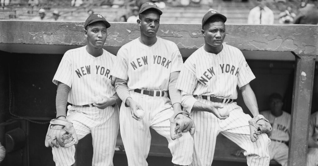 Baseball rights a mistake by adding the Negro Leagues to the official records