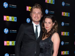 Taylor Hanson's seventh baby is here and has three epic names - SheKnows