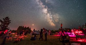 The winter solstice, meteors, Jupiter and Saturn walk in the night sky