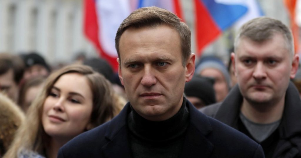 Navalny was arrested upon his arrival in Moscow, five months after he was poisoned: "It's my home, I'm not afraid."  Biden and European Union leaders: "he must be released"