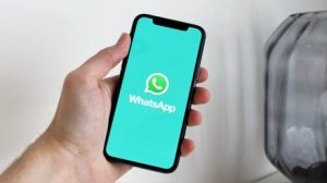 WhatsApp responds to displacement of users to Telegram and Signal: "We can see neither your messages nor Facebook"