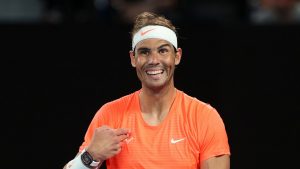 Australian Open: Rafael Nadal sees the middle finger and stays calm