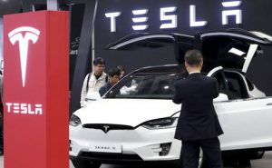 Politics Online - Tesla cars are banned in military facilities in China