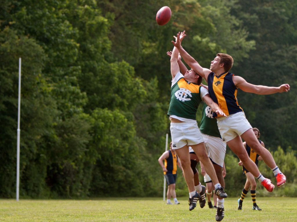 Australia Adventure |  Sports in Australia - Australian Rules, Football & Co.