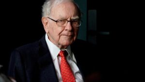 8 tips from the most famous investor in the world ... that may change your life