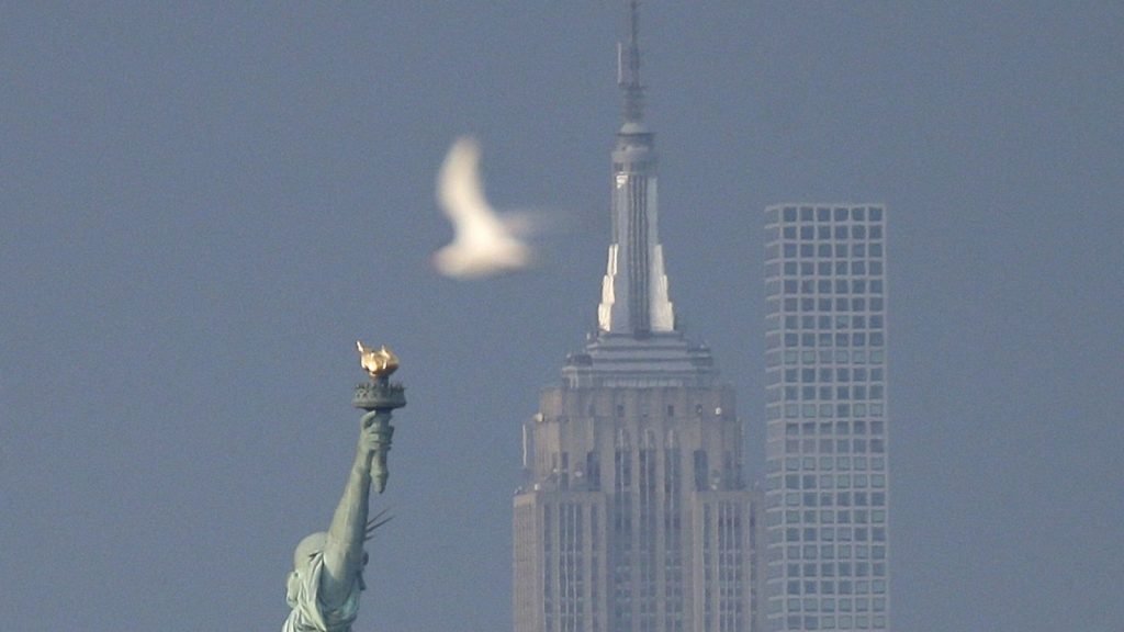 Das Empire State Building in New York leuchtete Rot für den Bayern.