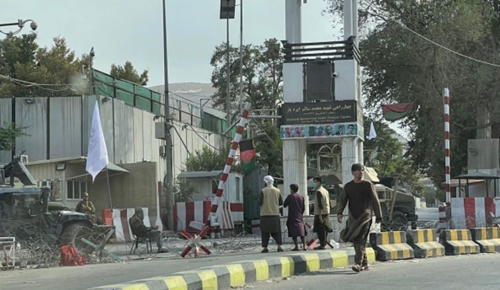 US asks to stay away from Kabul airport - Noticieros Televisa