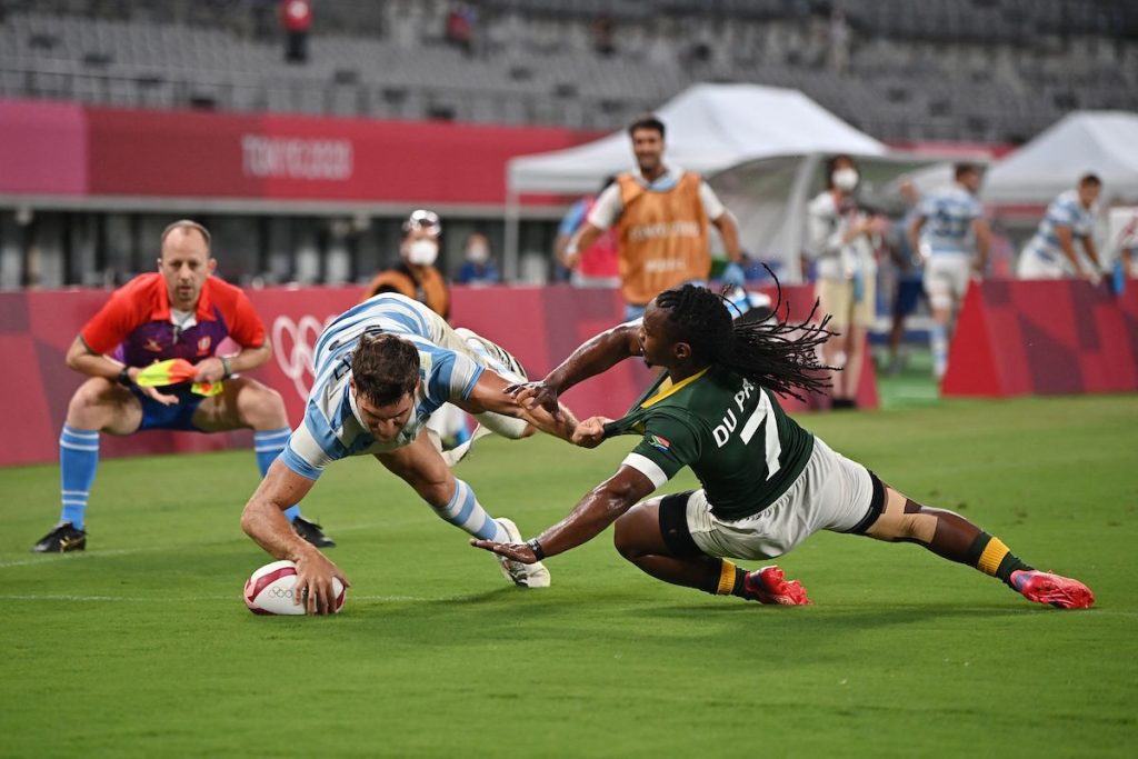 Fiji-Argentina, New Zealand and Great Britain, Sevens men's semi-final |  arabic