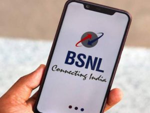 Jio's collision to BSNL;  81 GB internet, unlimited calls and other facilities for only 150 rupees - Marathi News |  Jio to BSNL;  81 GB of data, unlimited calls and other facilities for just Rs.