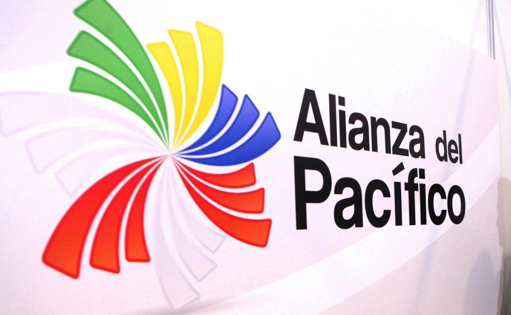 Analizan incorporación de Estados Asociados a Alianza del Pacífico