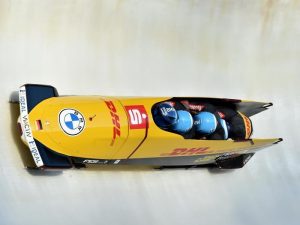 Friedrich before Lochner wins in four-man bobsleigh