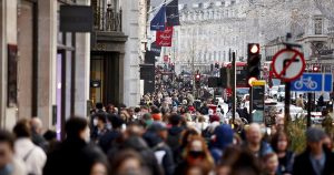 Covid, In the UK it is mandatory to wear a mask at school.  Israel: “Fourth dose over 60 seconds after 4 months of booster dose.”  France meeting to assess basic services