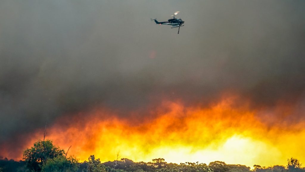 Bushfires and floods: Australia's natural disasters