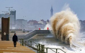 Los fuertes vientos de Eunice serán registrados en Gales e Inglaterra. (AP)