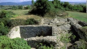 Spanish archaeologist Eliseo Gil has been sentenced to prison for falsifying his findings