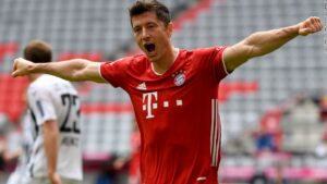 Robert Lewandowski broke the Bundesliga achievement record