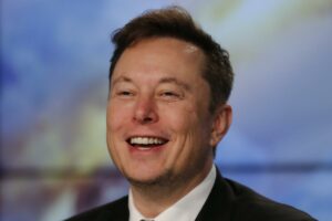 Billionaire Musk's net worth zooms past Warren Buffett's - Bloomberg News