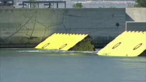 Venice test brings up floodgates for first time