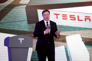 Tesla's Musk hints of battery capacity jump ahead of industry event