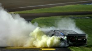 NASCAR results in Las Vegas: Kurt Busch sneaks into the next round with a cautious-backed win