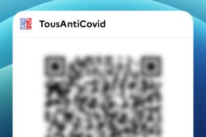 TousAntiCovid has a widget to quickly present your health card