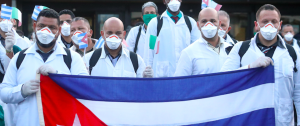 The plane carrying medical aid in memory of Lester Cabrera Chavez and Graciliano Diaz Bartolo, the heroic Cuban doctors (A. Puccio)