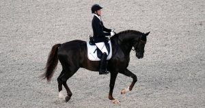 Regen Mispelkamp, ​​Gildern dressage rider, wins bronze in Tokyo