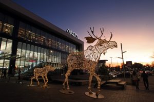 Shopping centers "Alpha" and "Acropolis" extend working hours